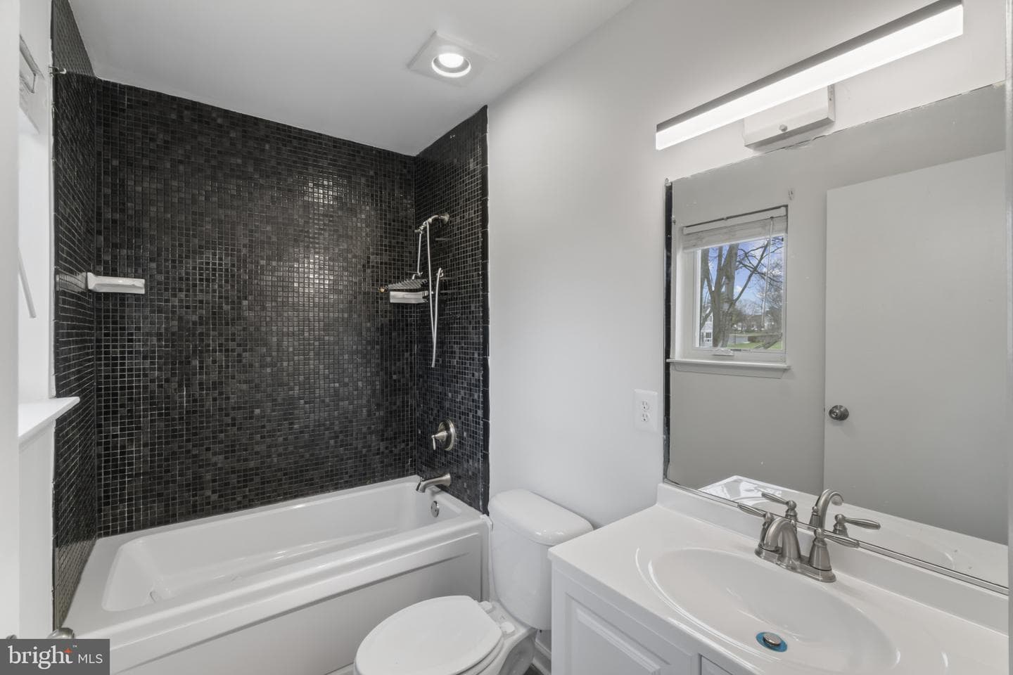 3617 Longridge Court photo 11