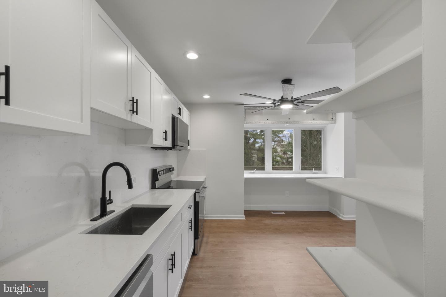 3617 Longridge Court photo 4
