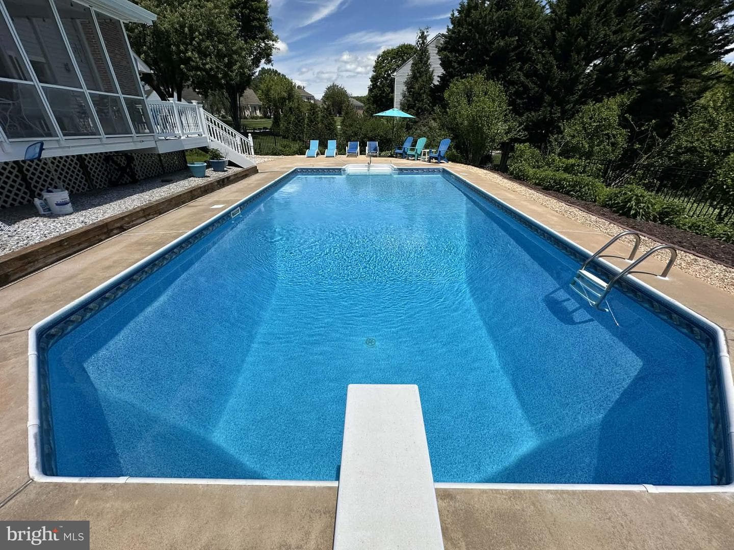 1613 Rolling Road photo 55