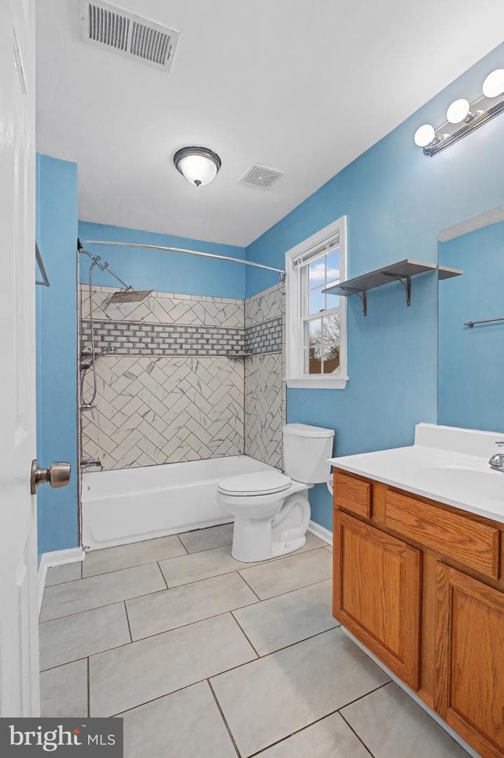 339 Edmund Street photo 15
