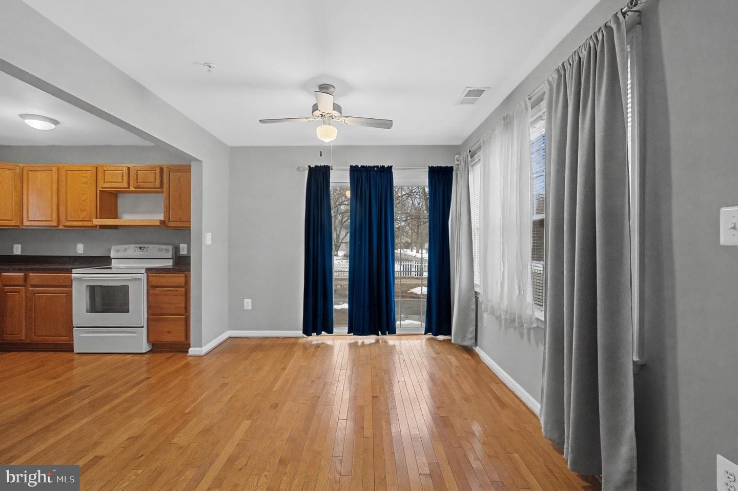 339 Edmund Street photo 16