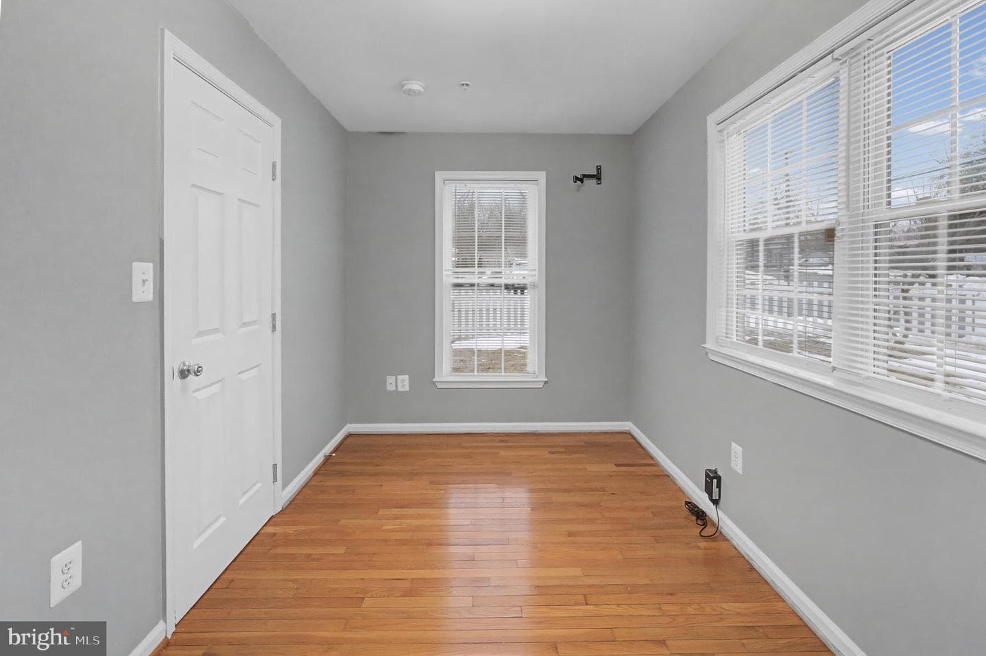 339 Edmund Street photo 24