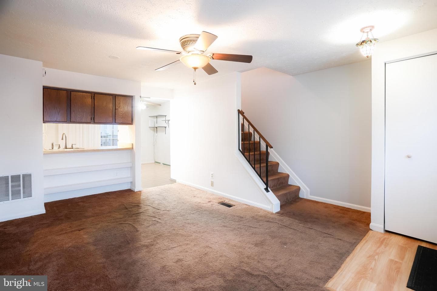113 Laurel Valley Court photo 7