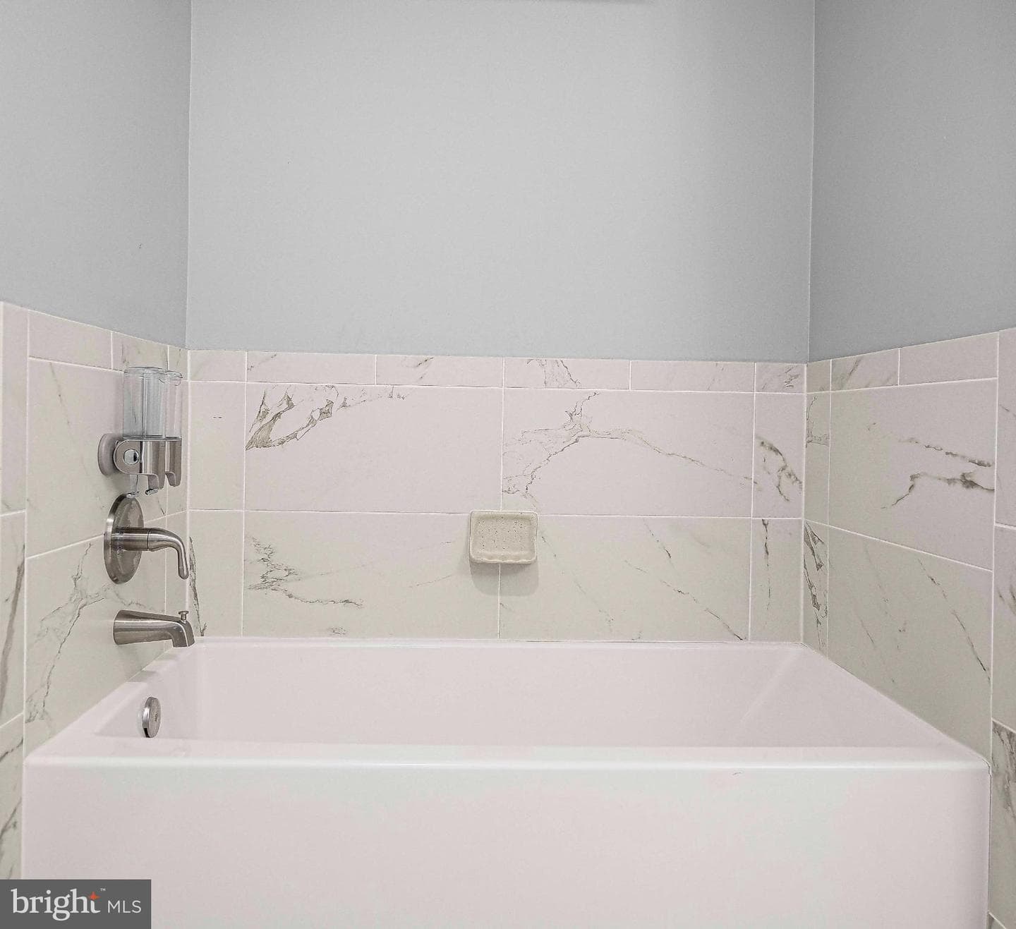 508 Woodring Drive photo 32