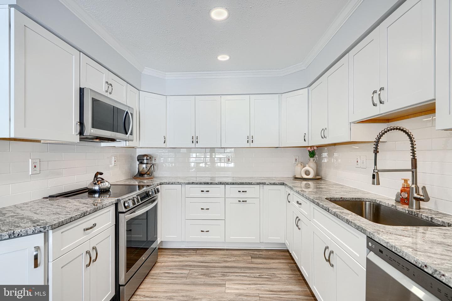 1479 Landis Circle photo 17