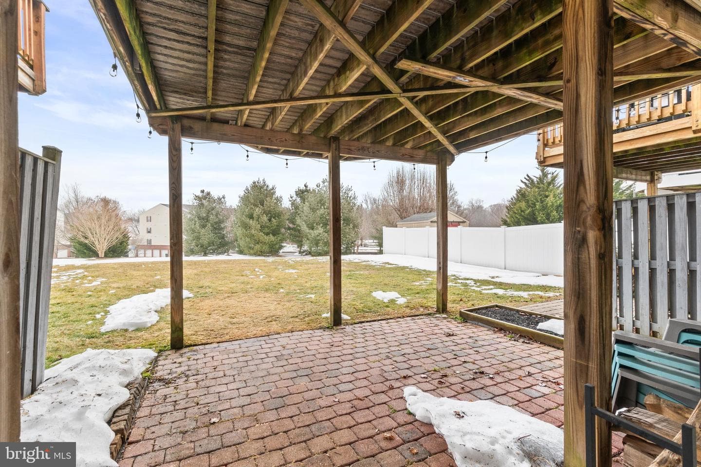 305 Esther Drive photo 20