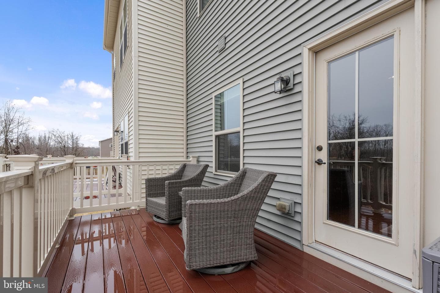939 Dawes Court photo 7