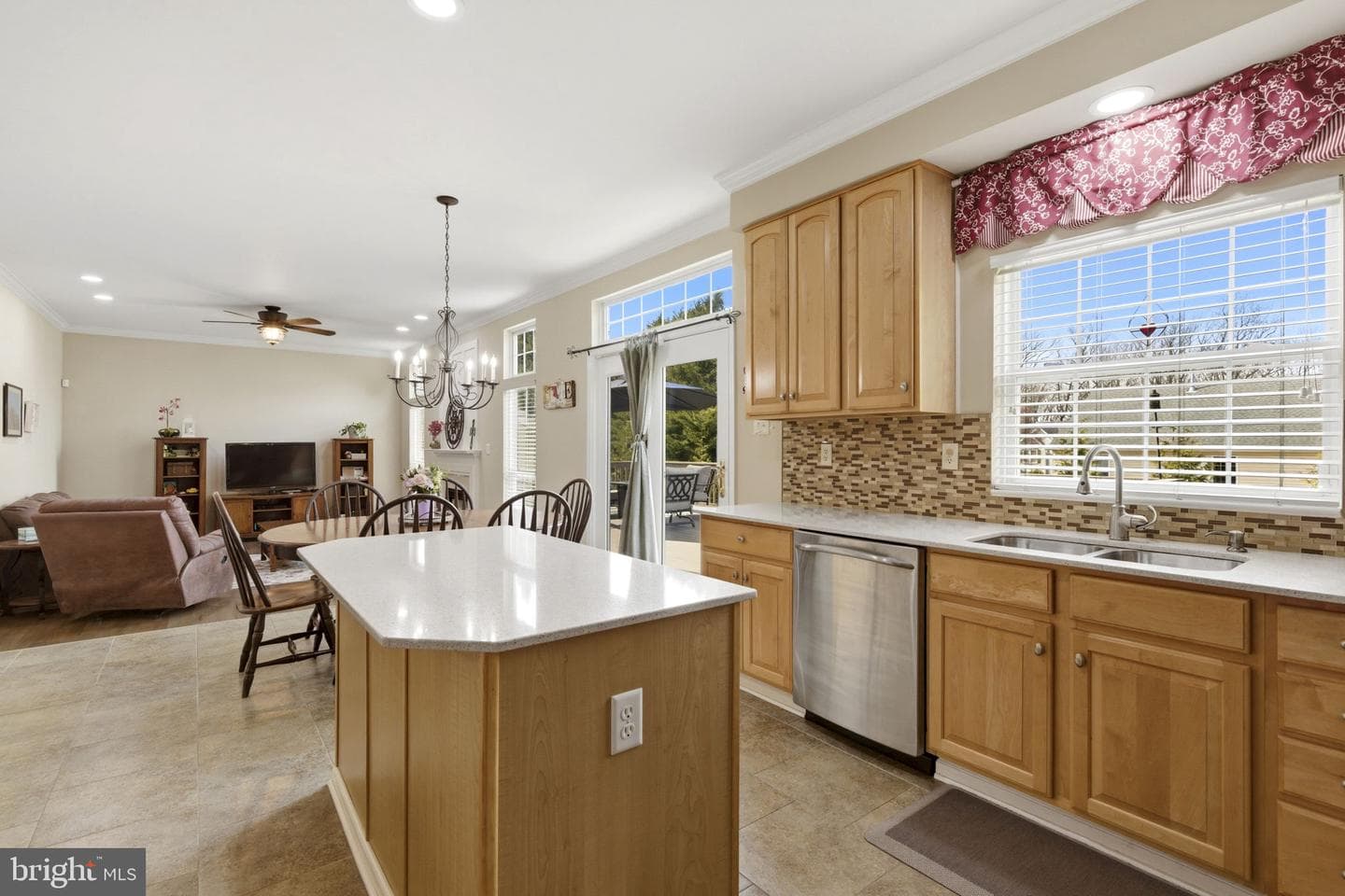 2204 Autumn Glow Court photo 11