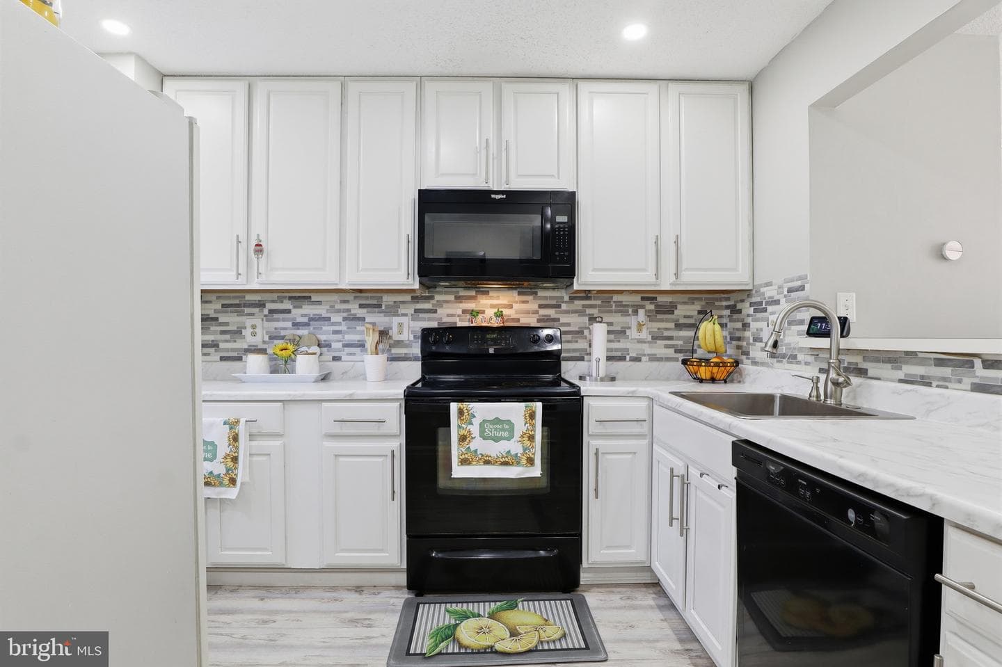 1433 Golden Rod Court #1433 photo 7