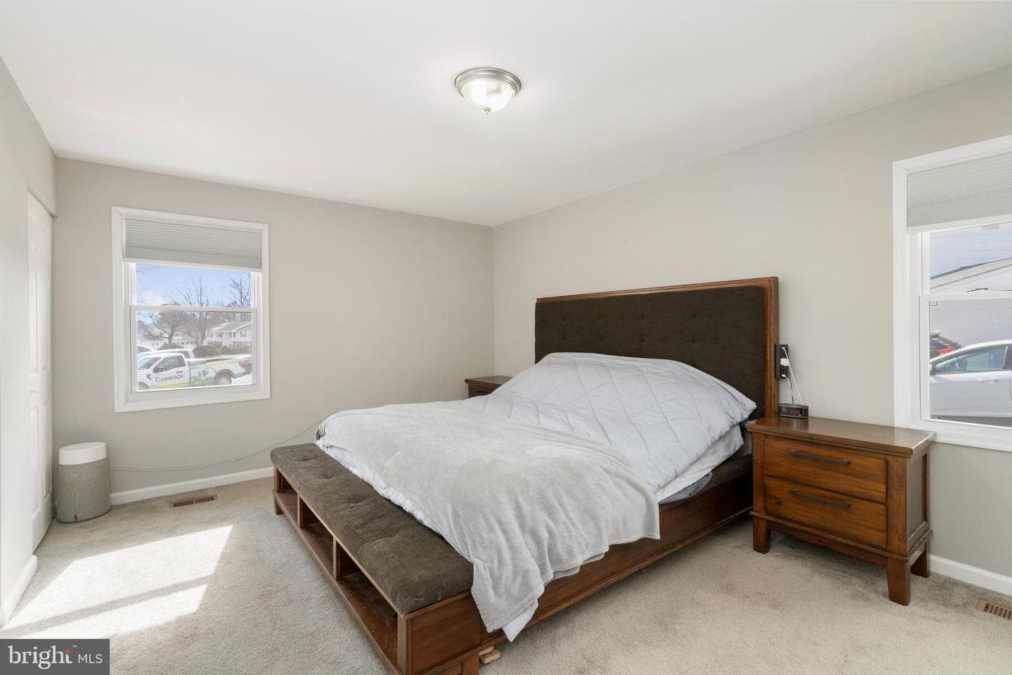 311 Summerfield Court photo 25