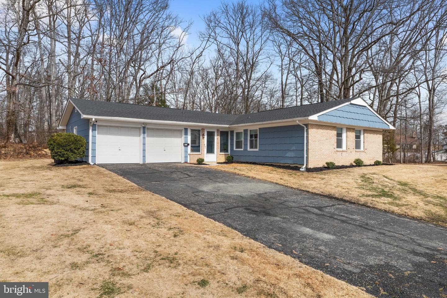 311 Summerfield Court photo 3
