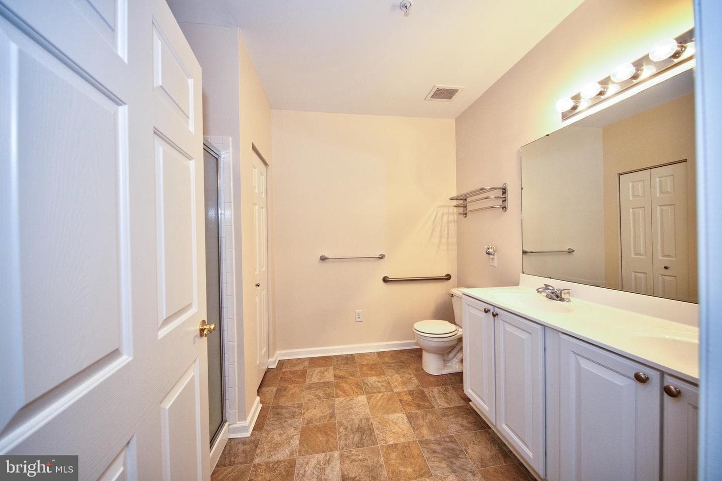 712 Kings Path #3a photo 26