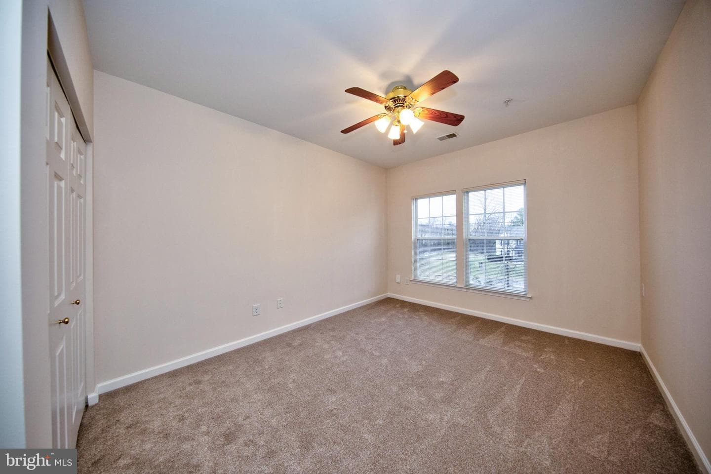 712 Kings Path #3a photo 30