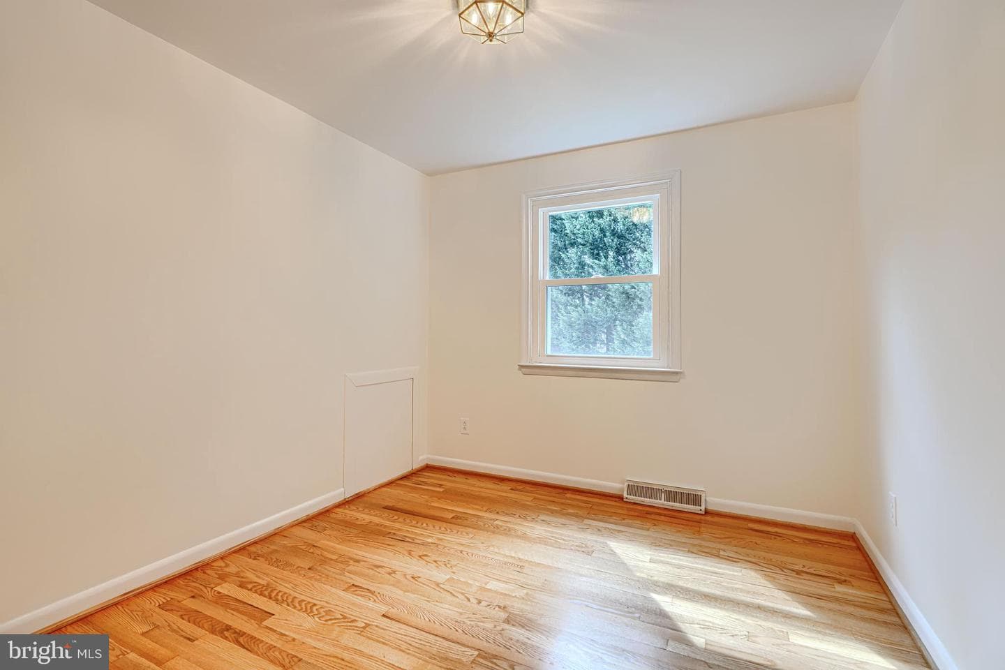 1202 Vermont Road photo 39