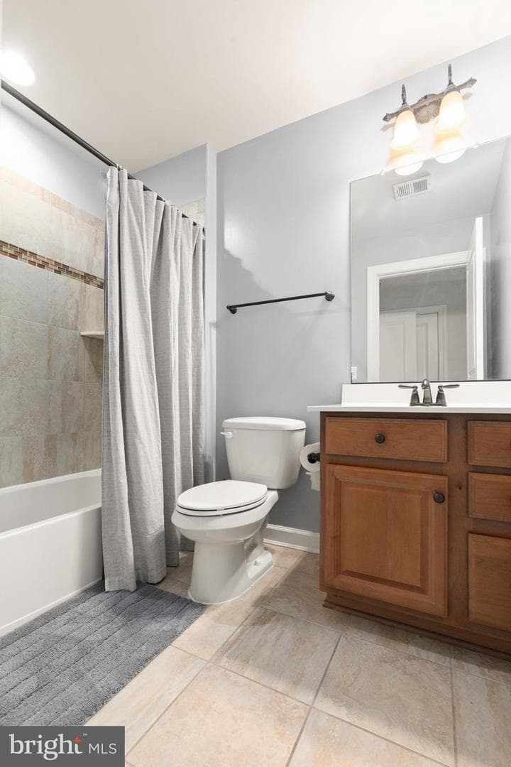 702 Monarchos Drive photo 29