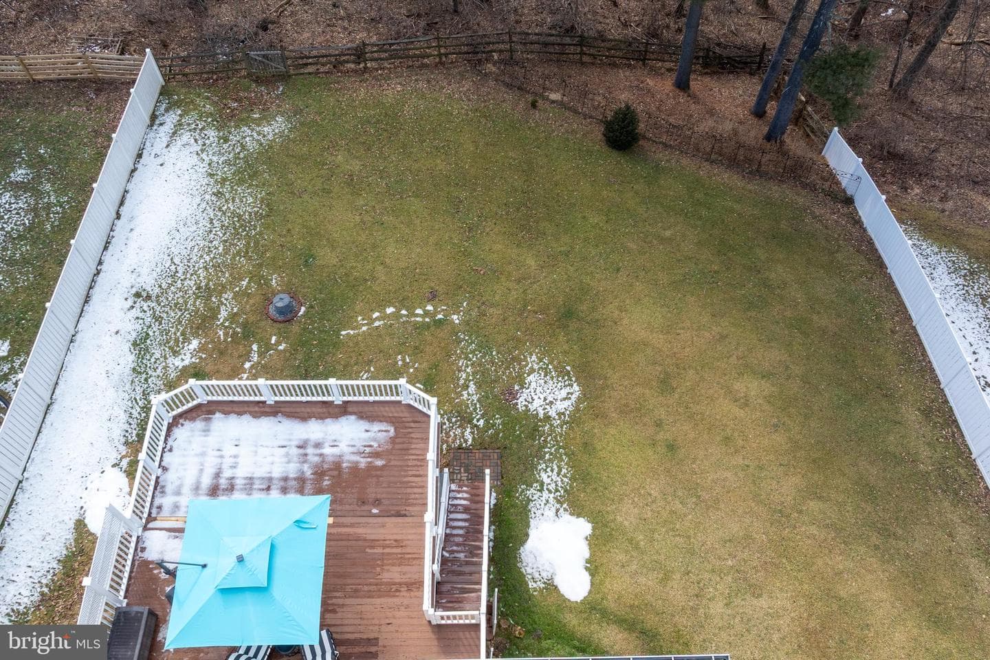 463 Crisfield Drive photo 22