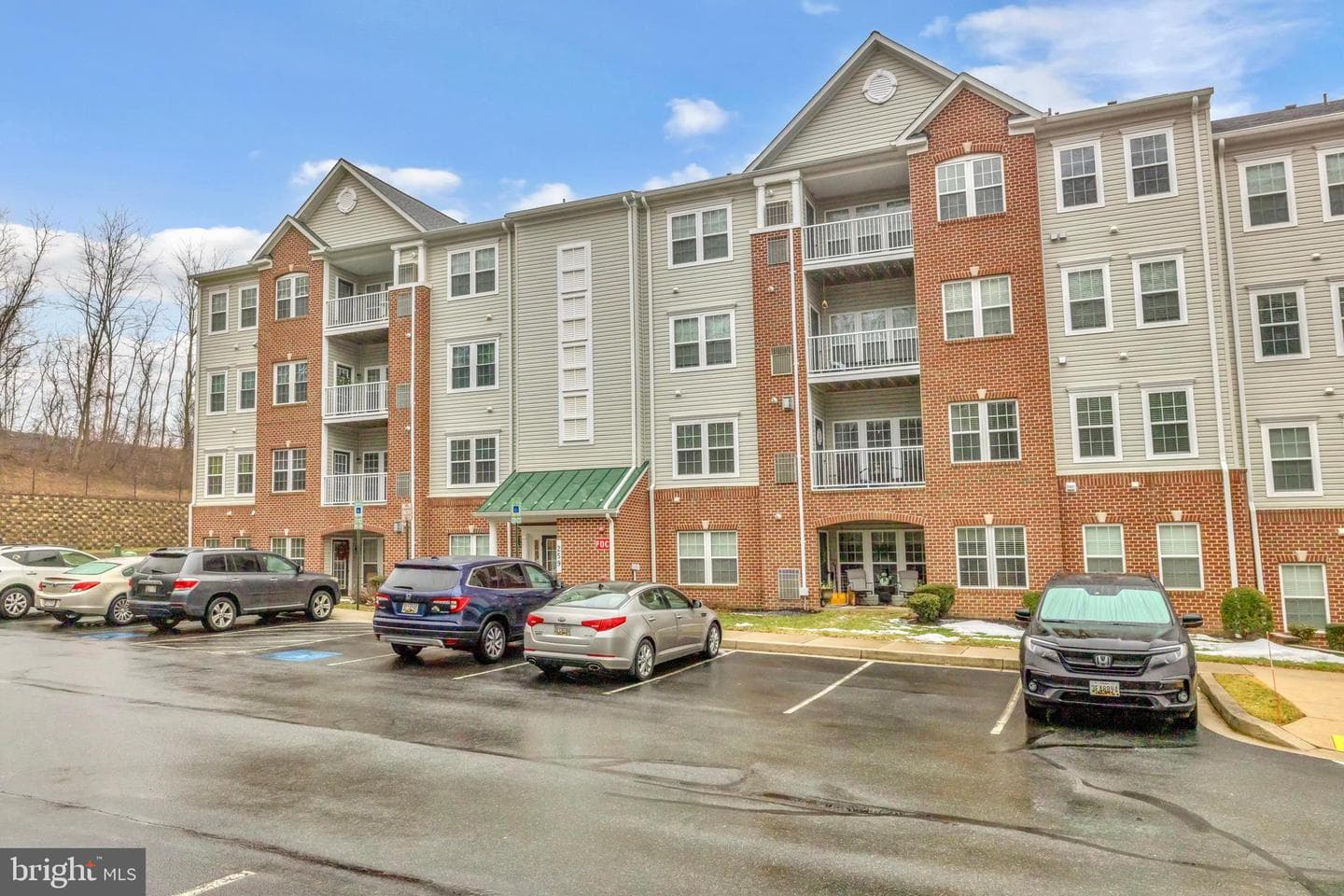 259 Beckenham Circle #404, Bel Air