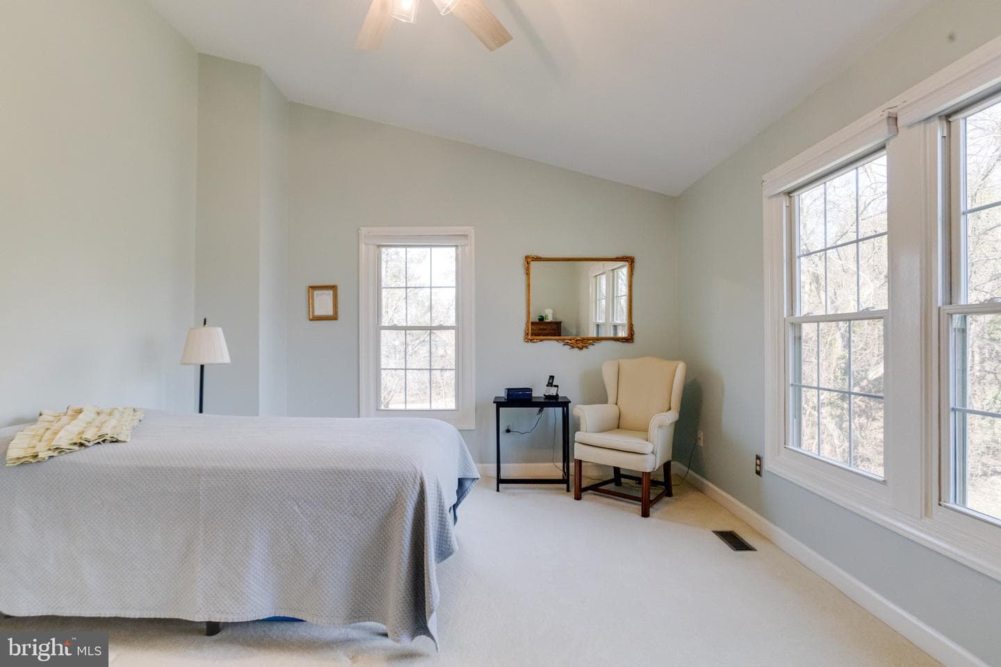 200 Temple Drive photo 40