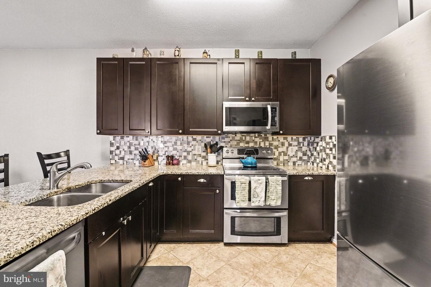 200 Thames Way #200-I photo 14