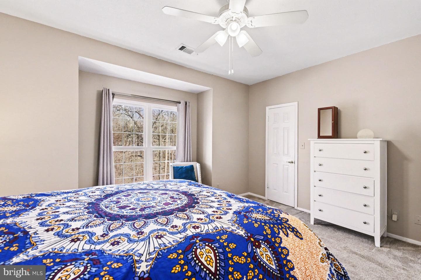 200 Thames Way #200-I photo 17