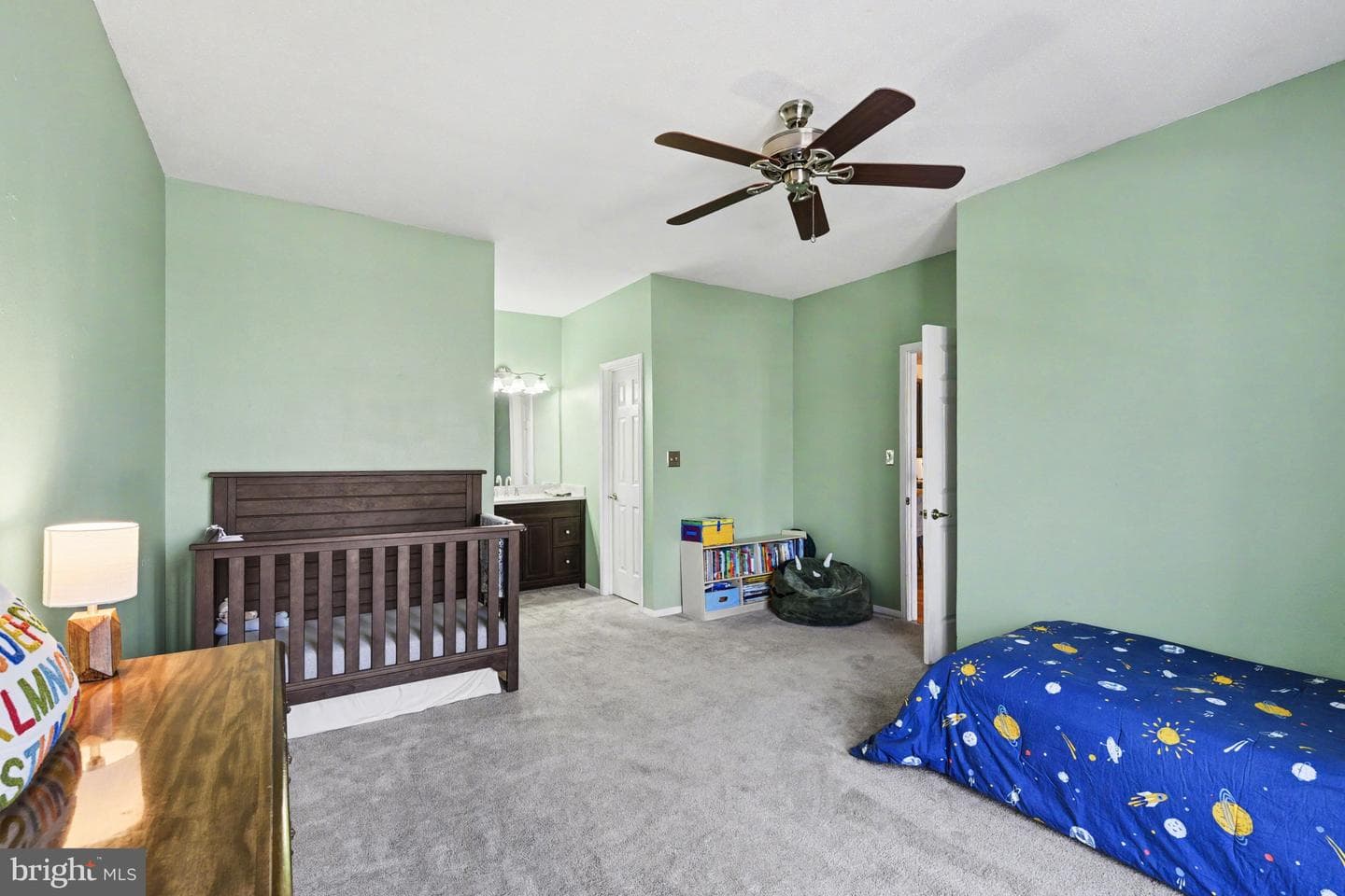 200 Thames Way #200-I photo 22