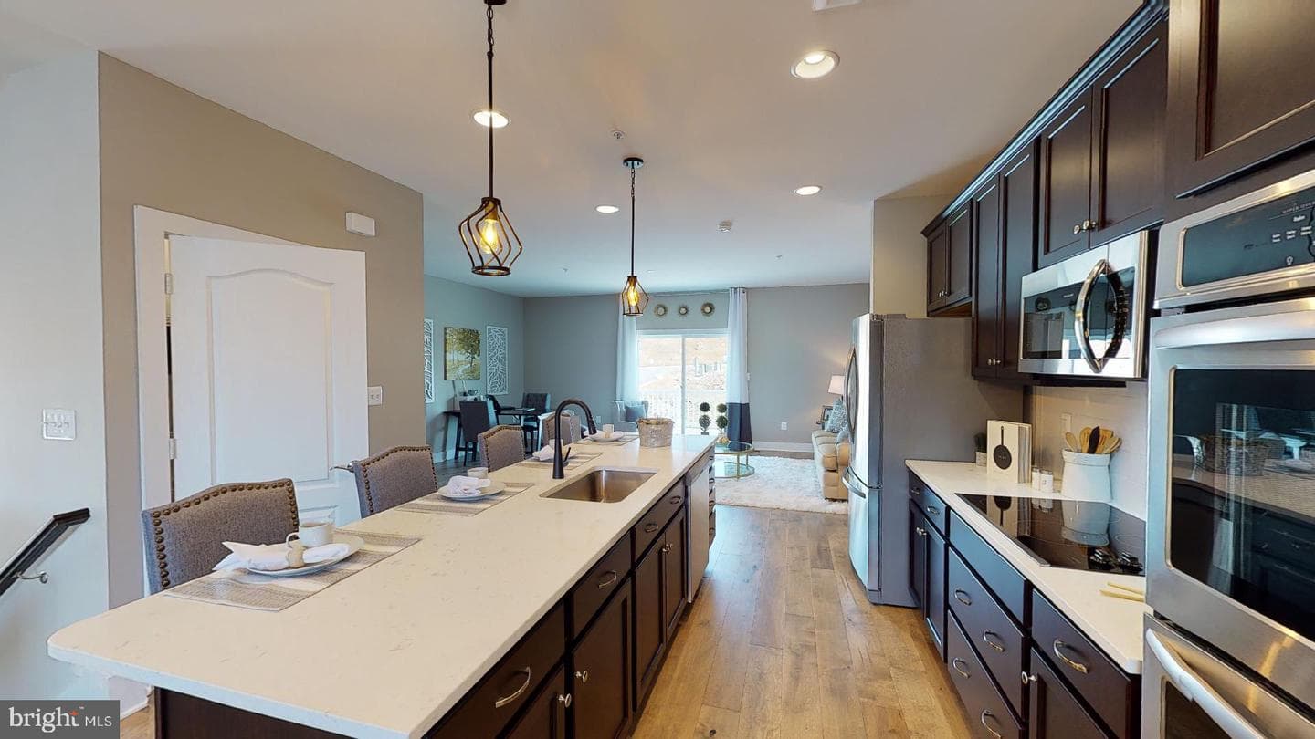 2310 Bell'S Tower Court photo 15