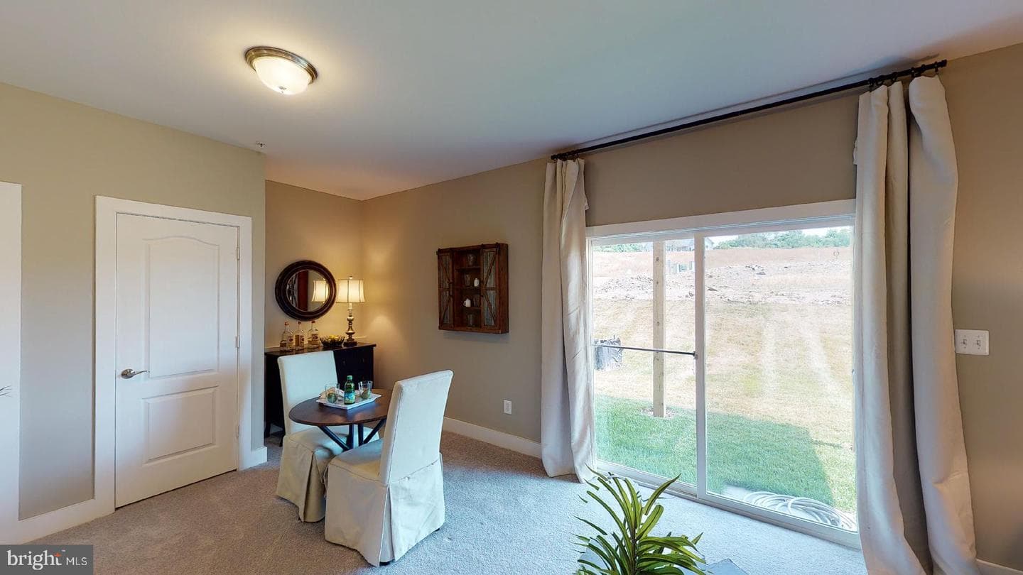 2310 Bell'S Tower Court photo 5