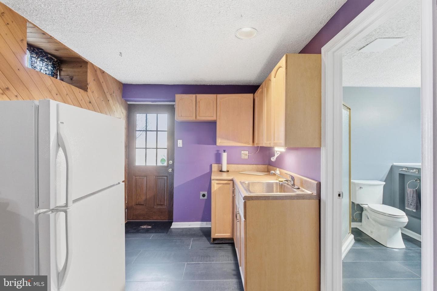 3820 Federal Lane photo 11