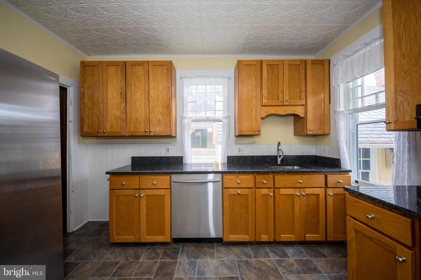 123 S Union Avenue photo 30