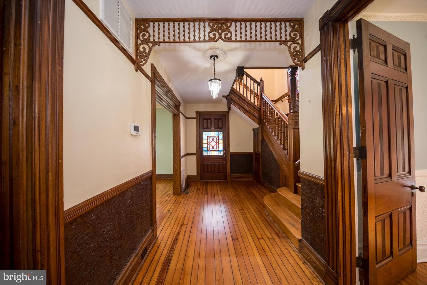 123 S Union Avenue photo 38