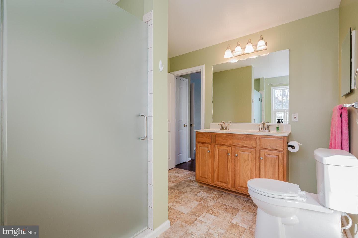 1114 E Viking Court photo 26