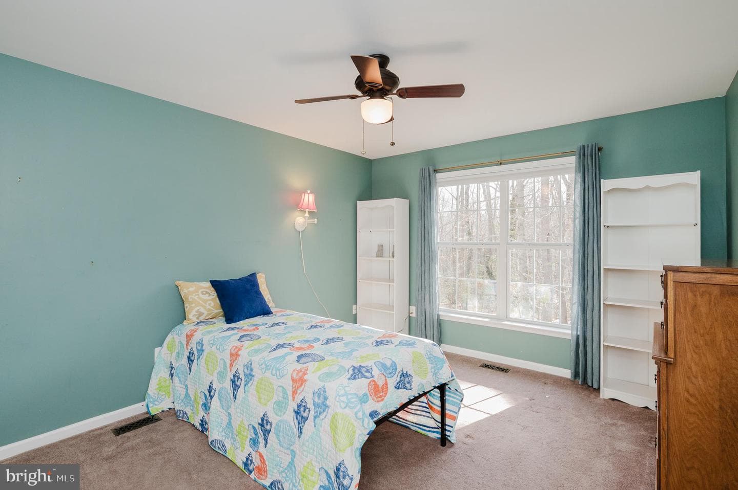 1114 E Viking Court photo 34
