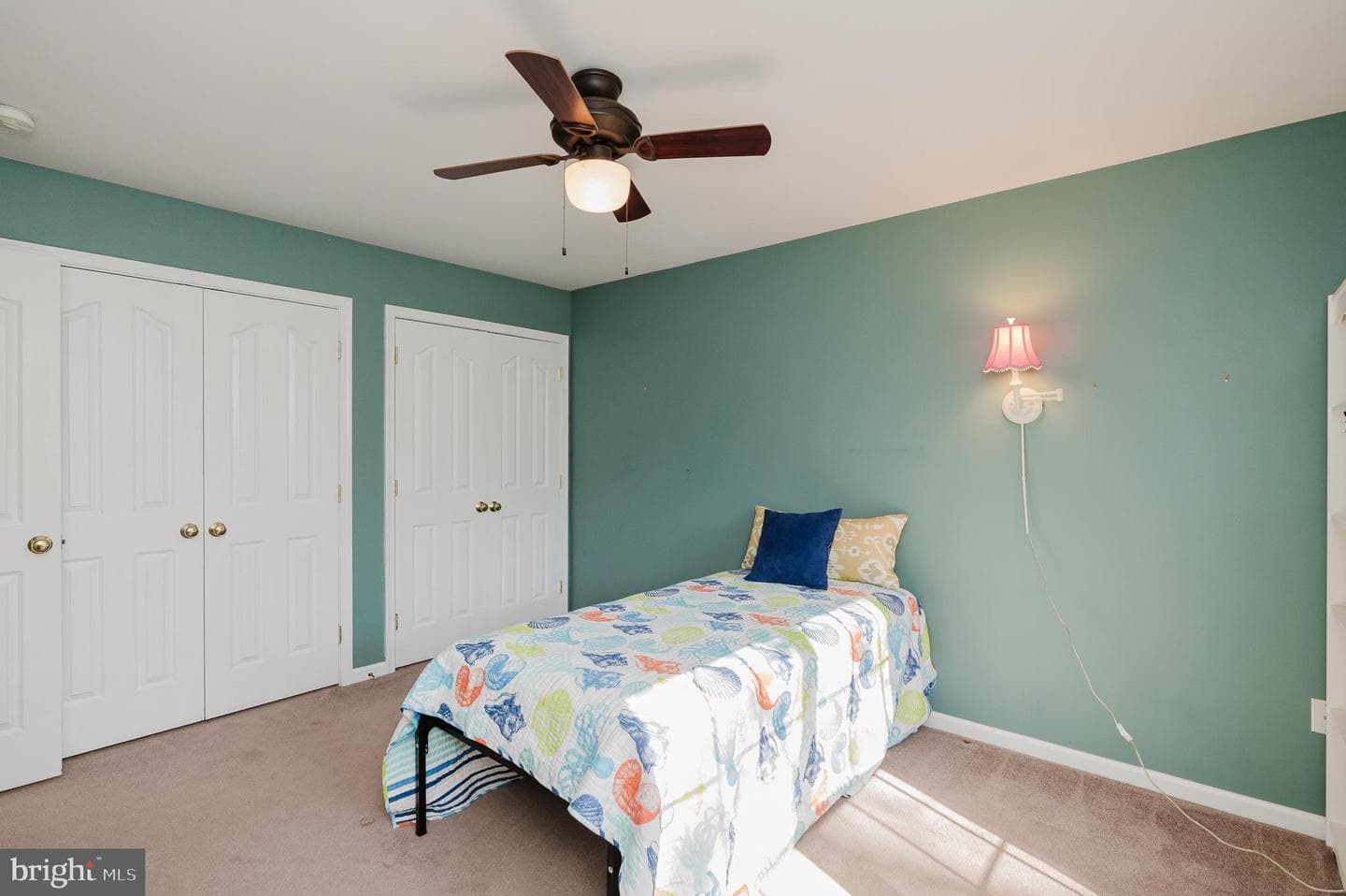 1114 E Viking Court photo 37