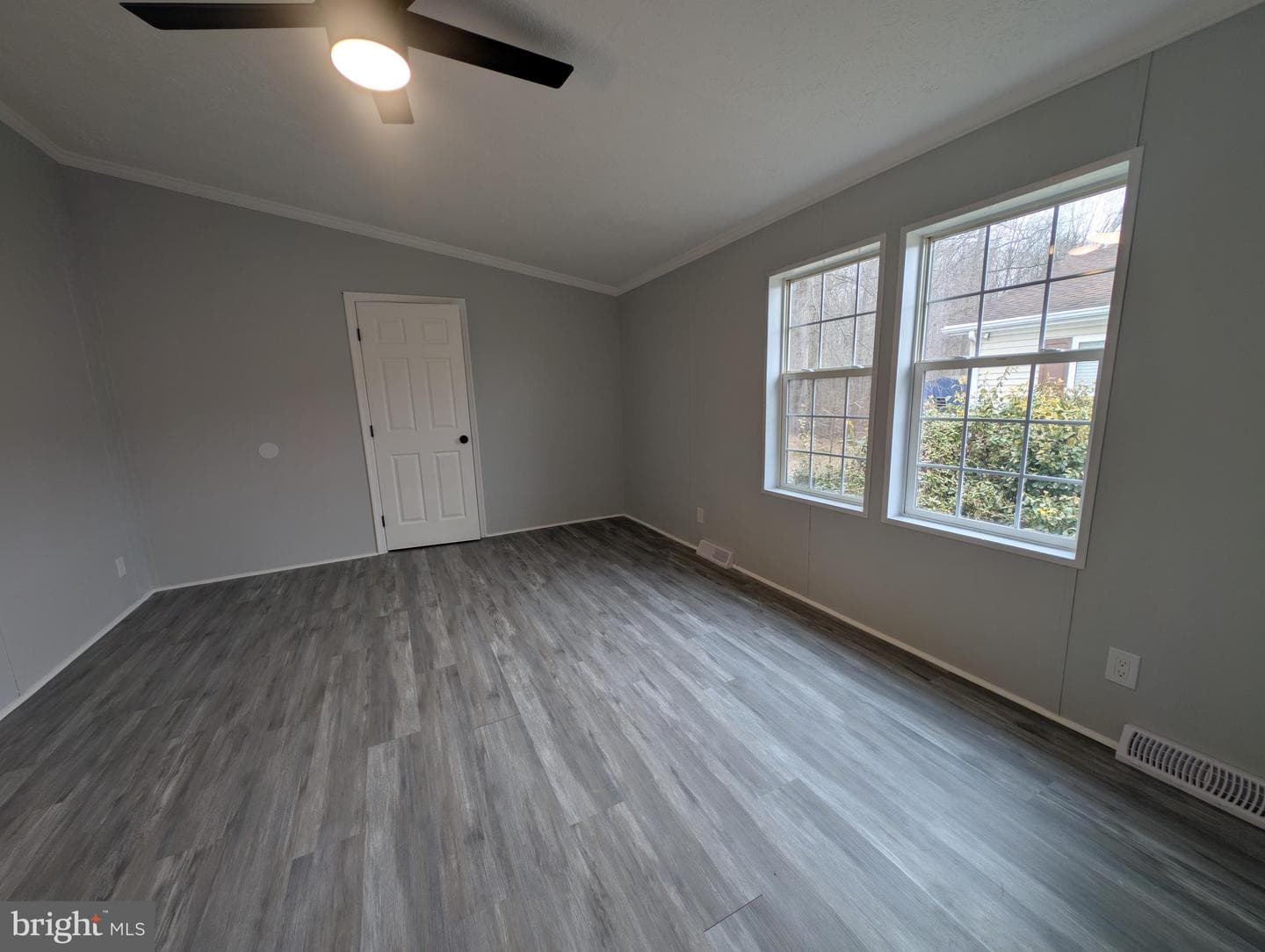 227 Poclain Rd photo 7