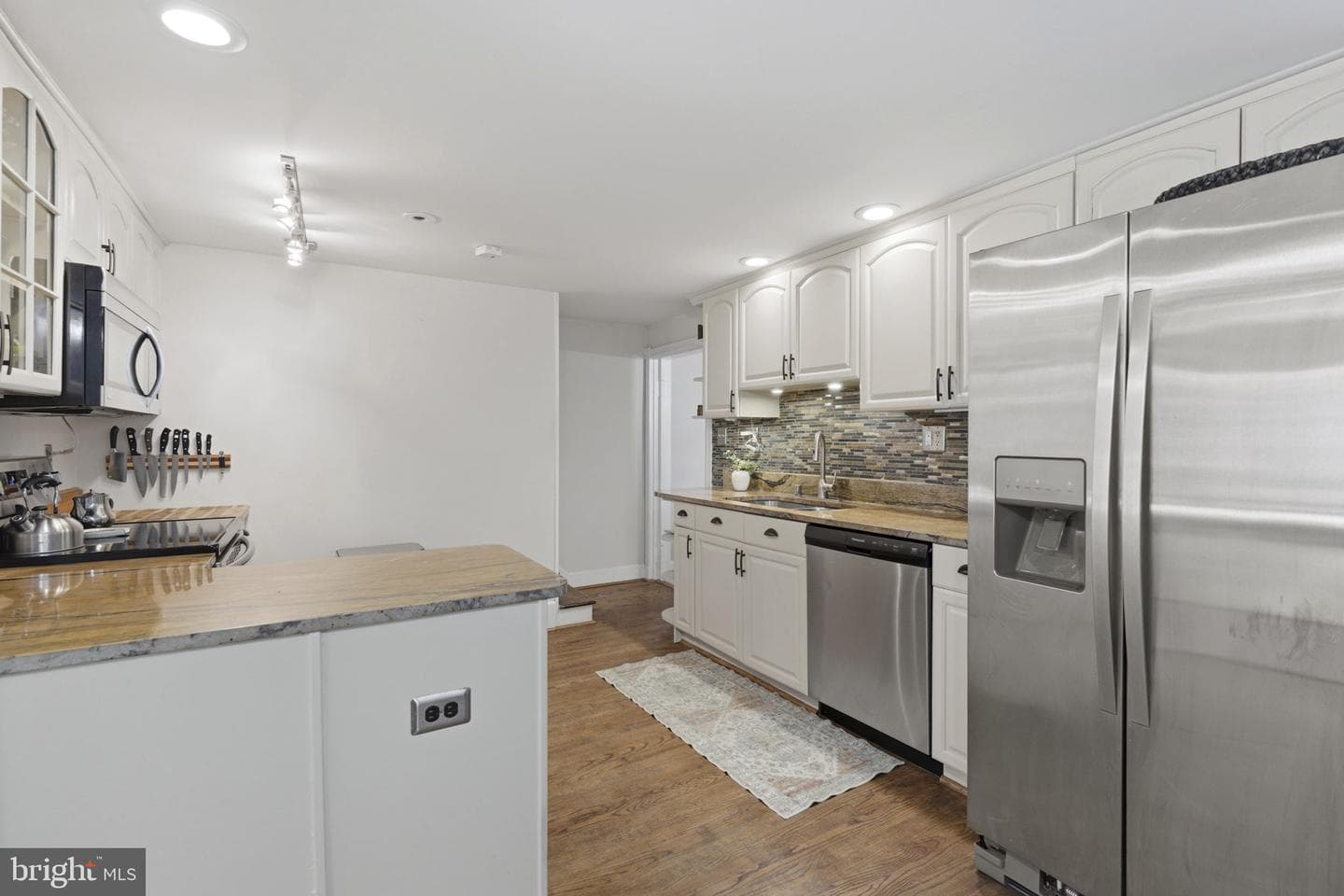 205 S Union Avenue photo 12