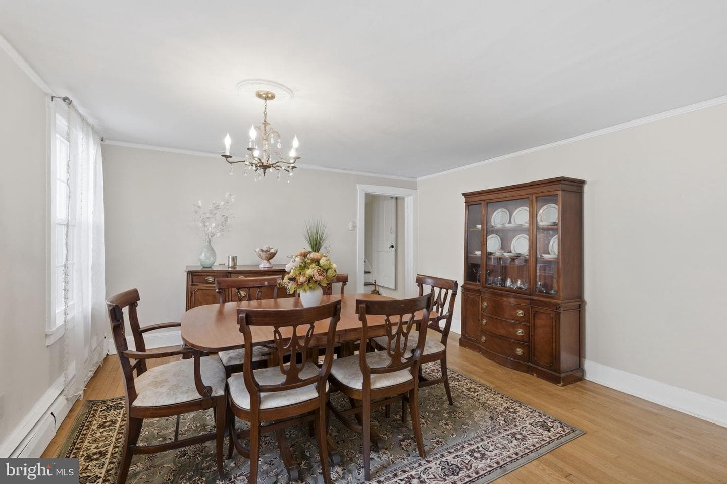 205 S Union Avenue photo 8