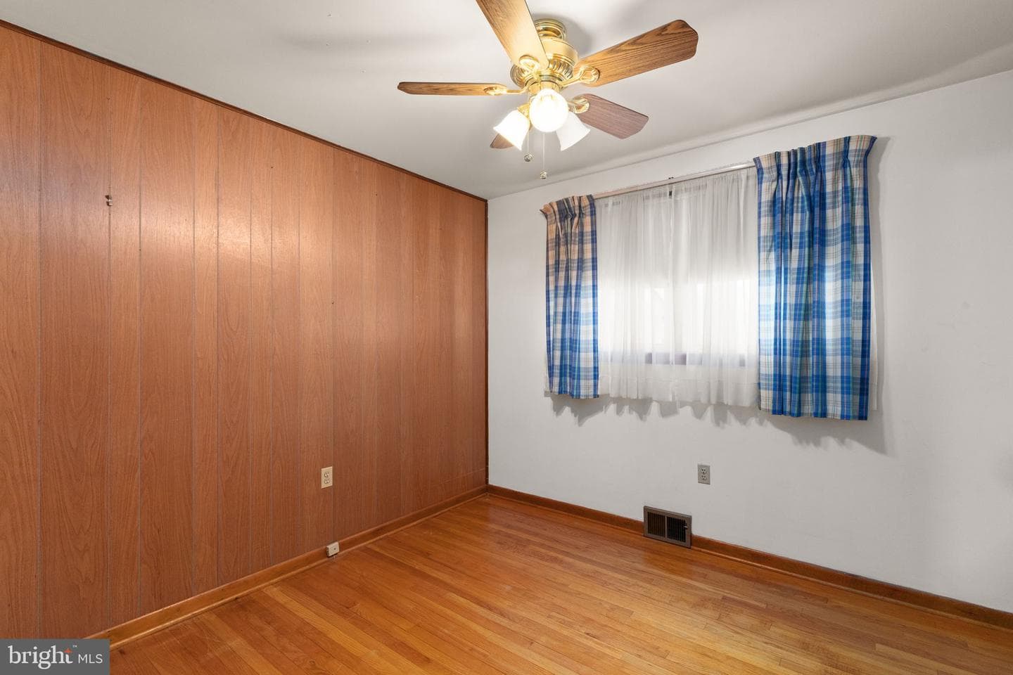 3805 Longley Road photo 16