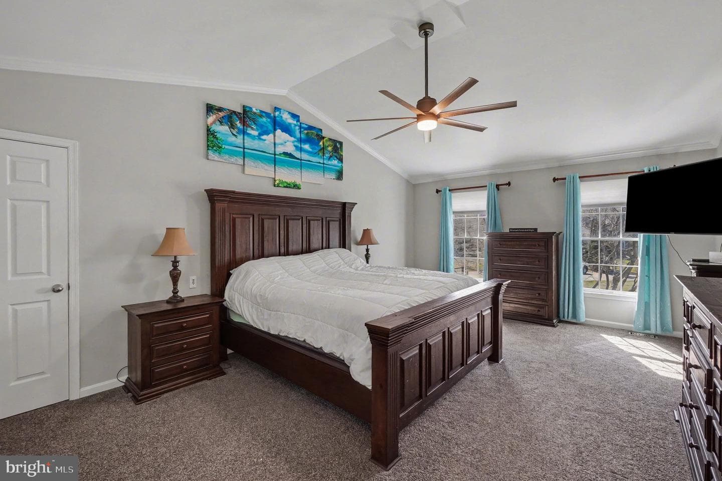 2401 Cabernet Court photo 20