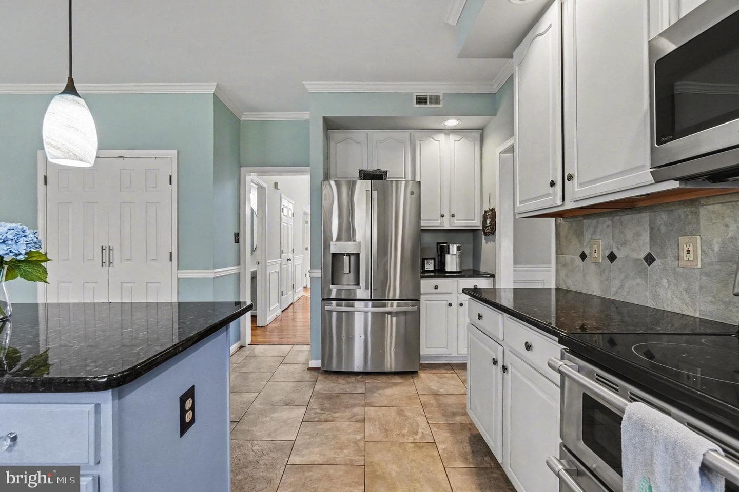 2401 Cabernet Court photo 5