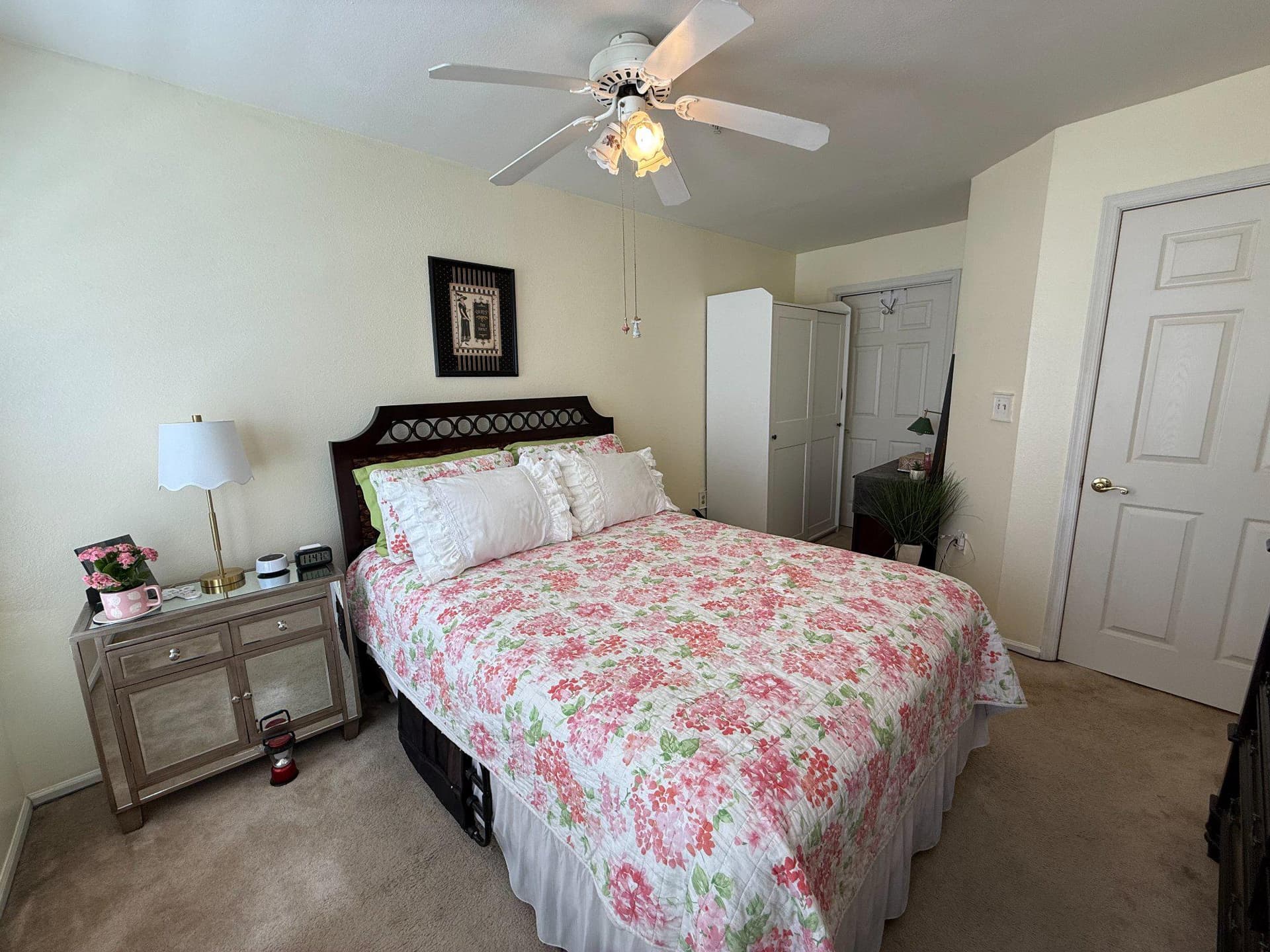 302 Canterbury Road #302-E photo 17
