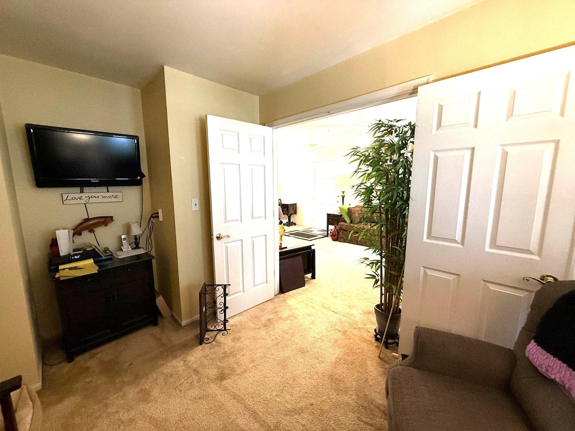 302 Canterbury Road #302-E photo 23