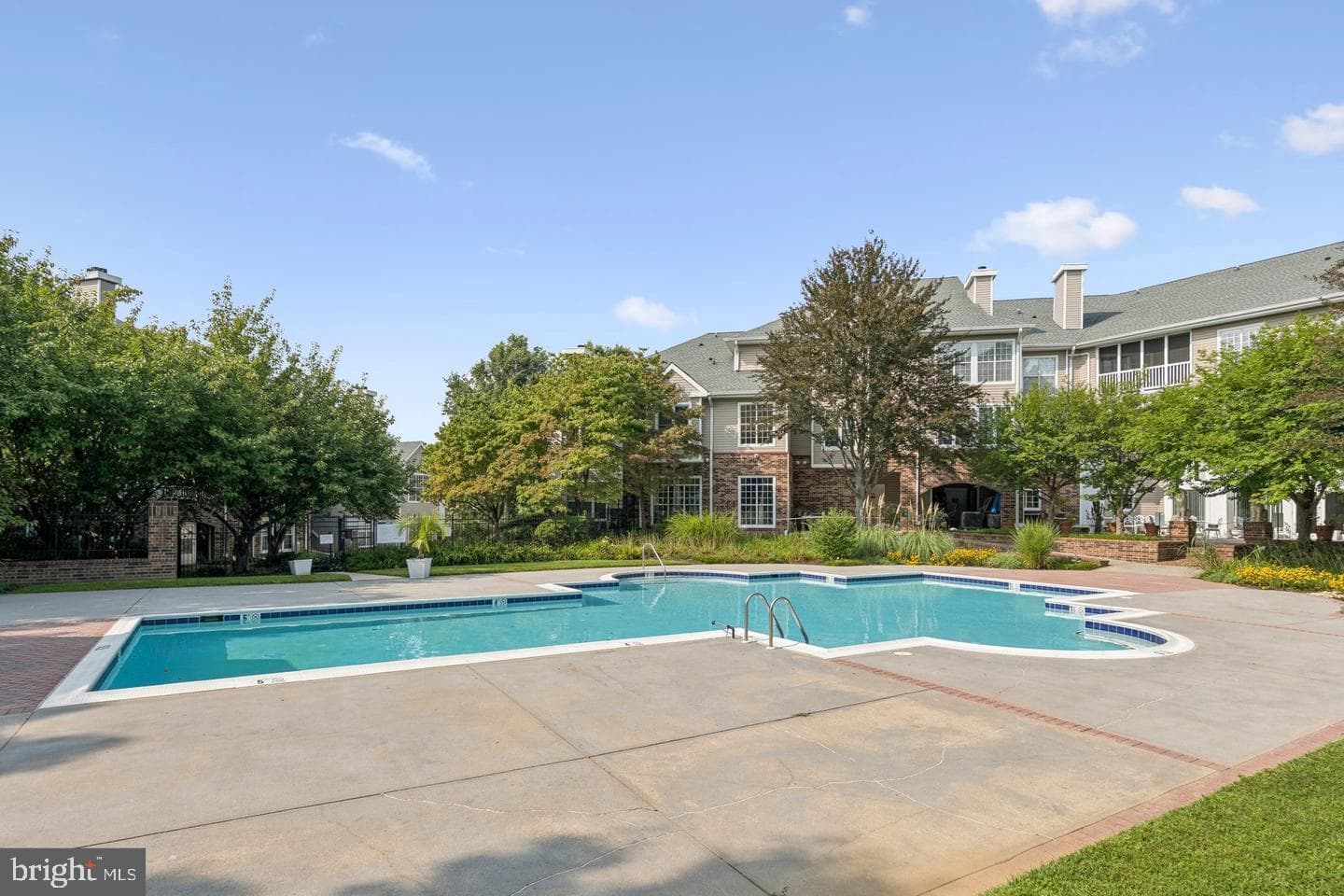 302 Canterbury Road #302-E photo 28