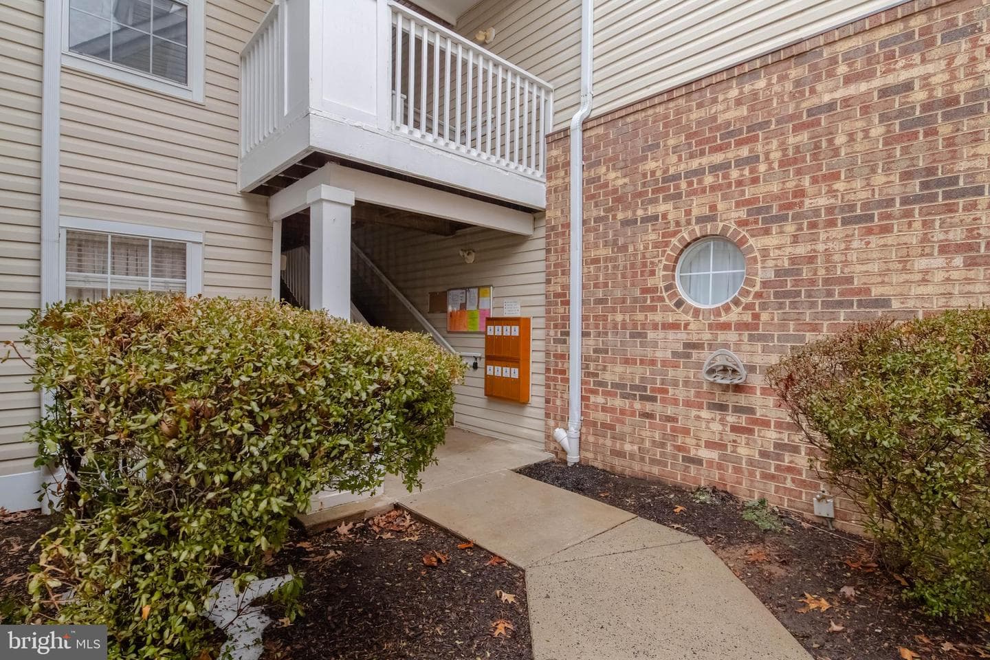 302 Canterbury Road #302-E photo 4