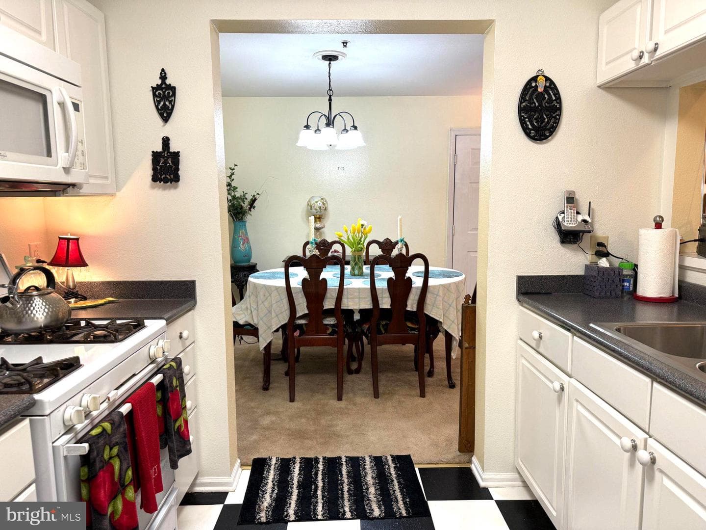 302 Canterbury Road #302-E photo 8