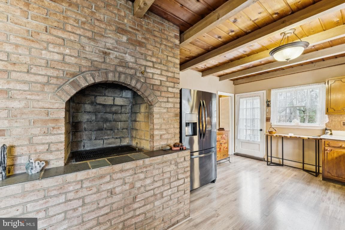 1601 Westwood Drive photo 19