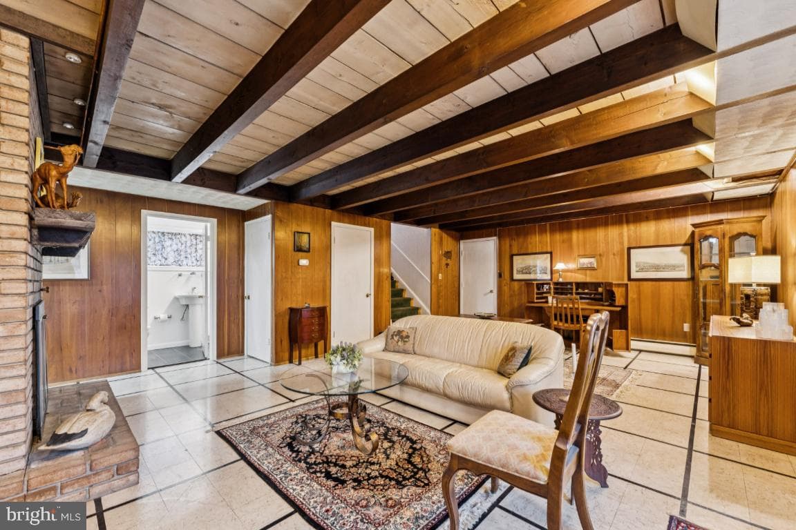 1601 Westwood Drive photo 30