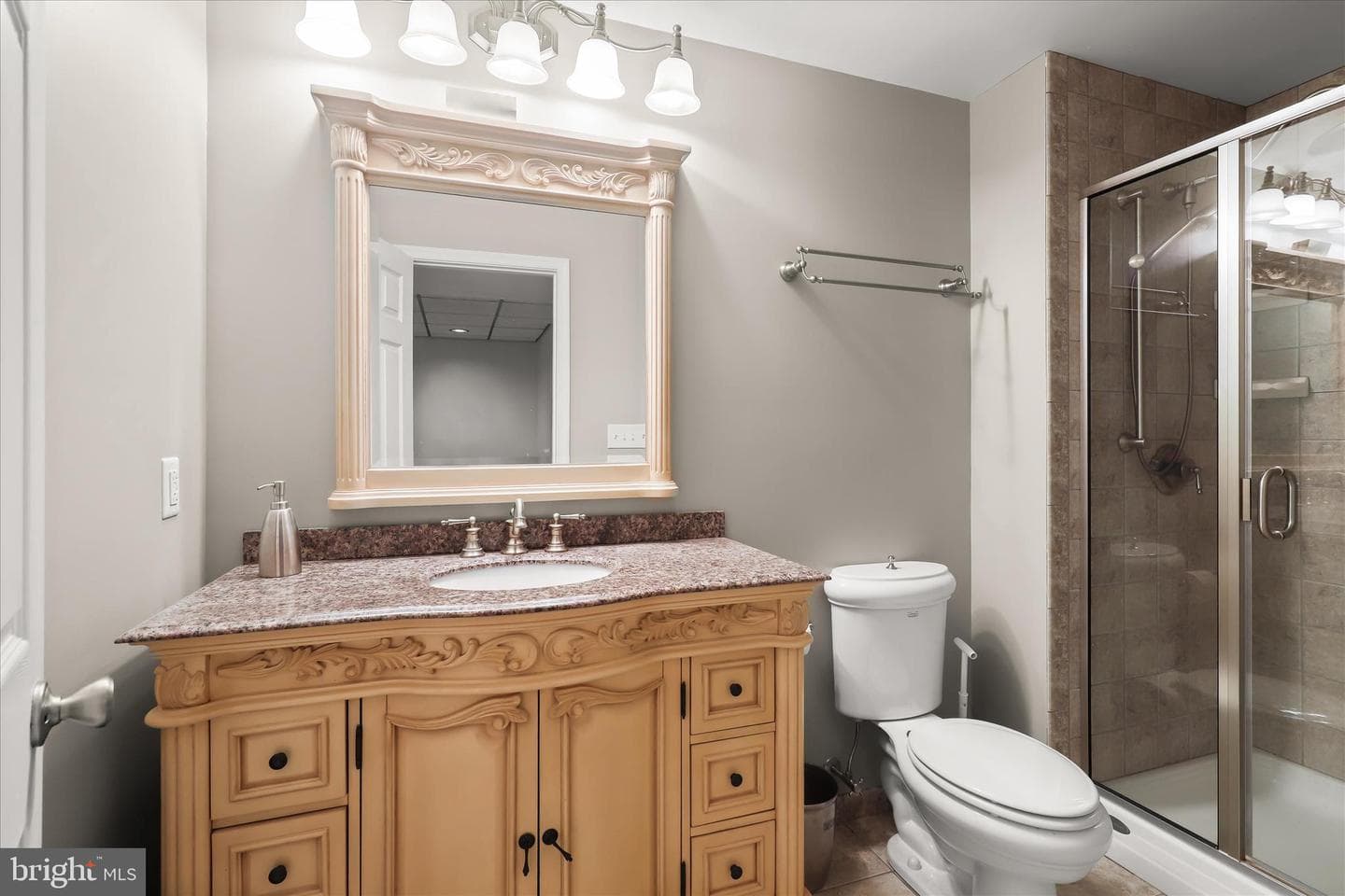 3919 W Chapel Road photo 47