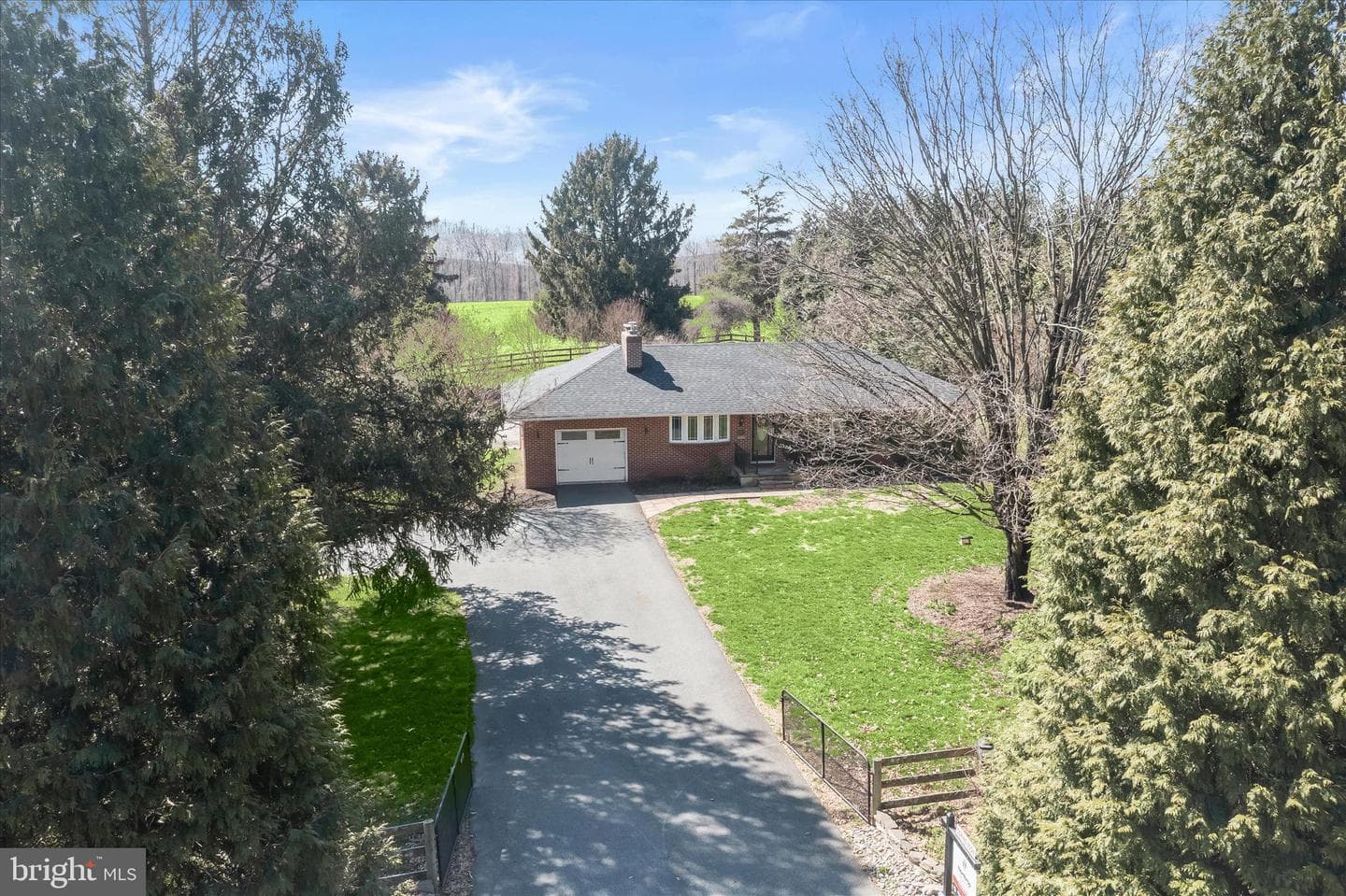 3919 W Chapel Road photo 6