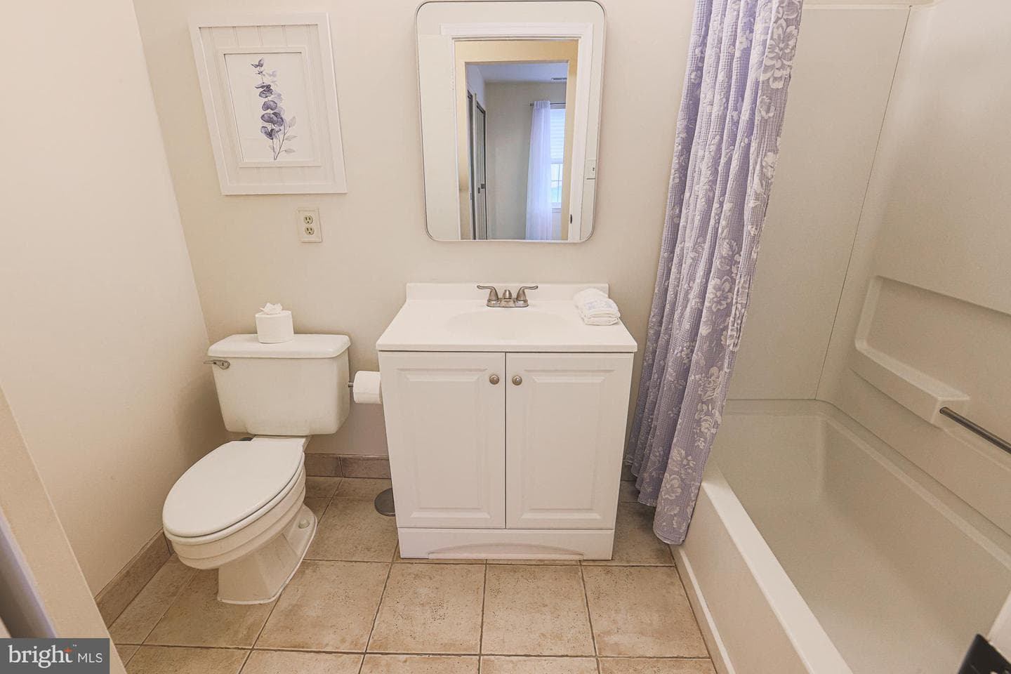 446 Crisfield Drive photo 27