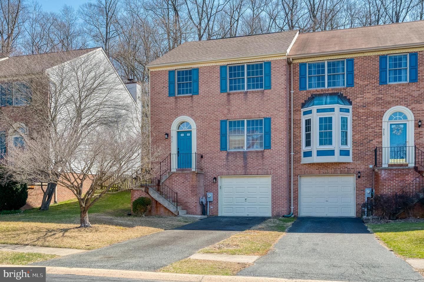 917 Buckland Place